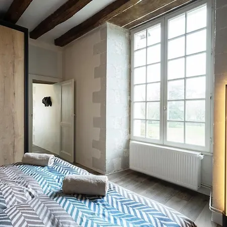 וילה Le Logis De Saint Jean *
