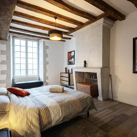 Vila Le Logis De Saint Jean