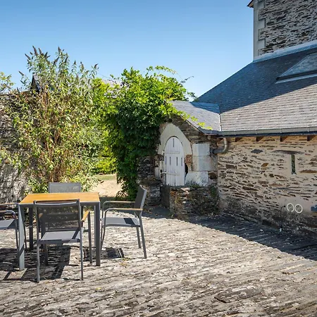 Vila Le Logis De Saint Jean