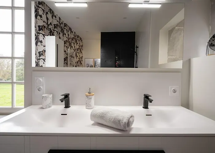 Le Logis De Saint Jean