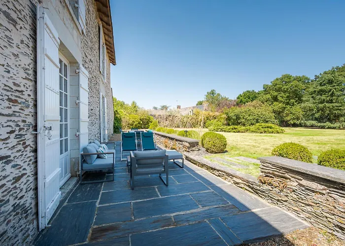 Le Logis De Saint Jean