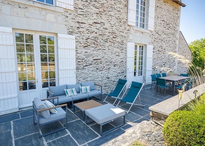 Le Logis De Saint Jean