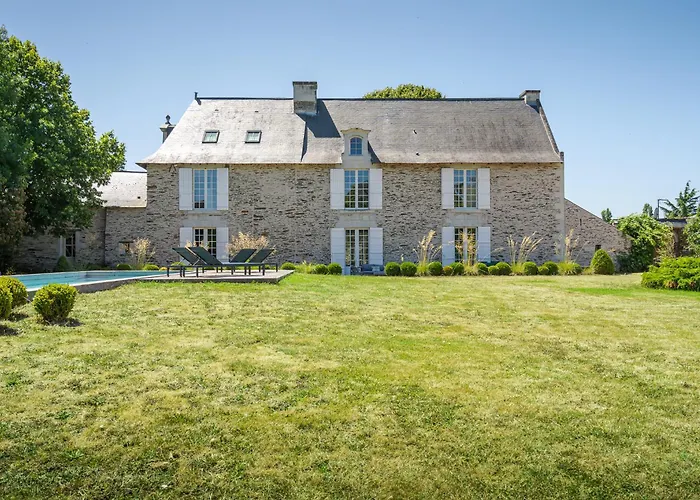 Le Logis De Saint Jean Les Garennes-Sur-Loire